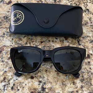 Ray-Ban Glossy Black Sunglasses
